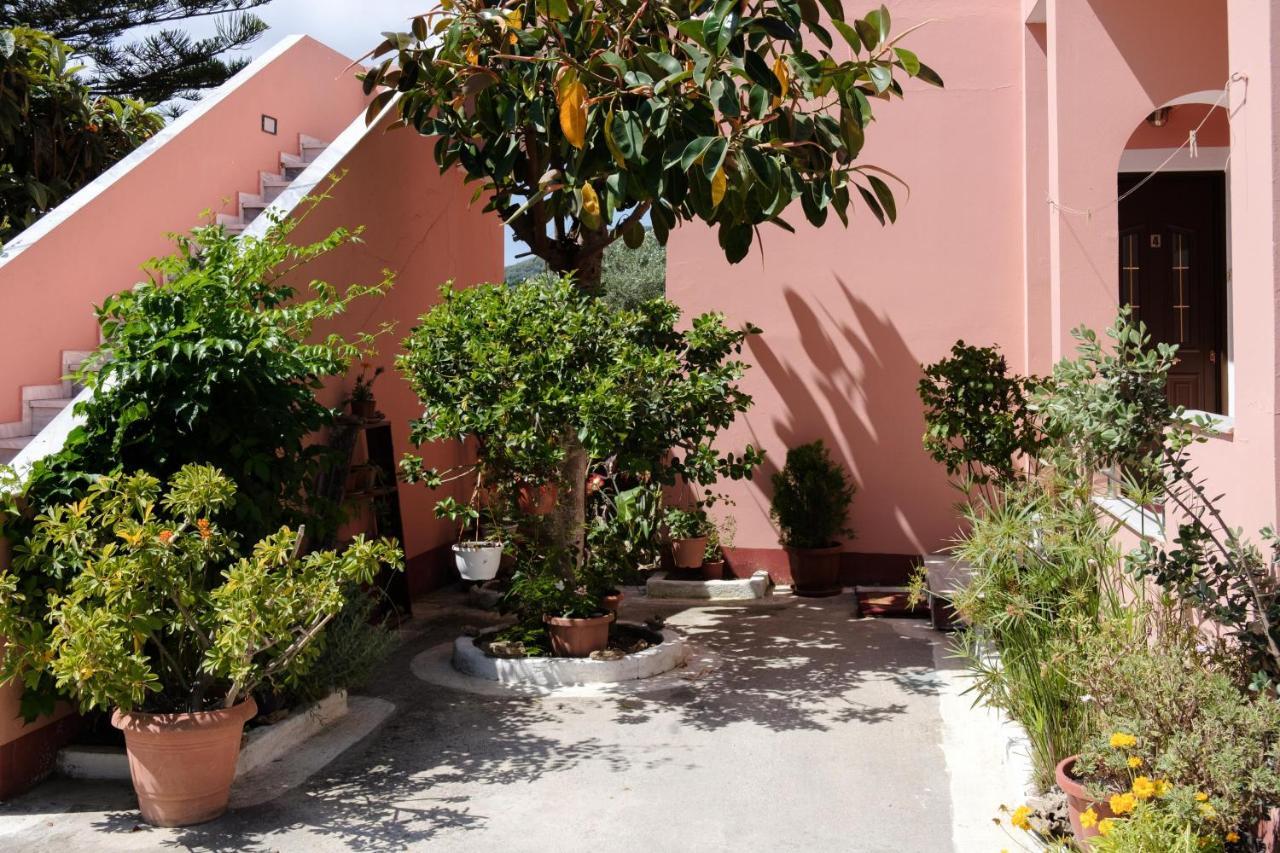 Mouzakitis Apartments 3 Arillas  Exterior photo